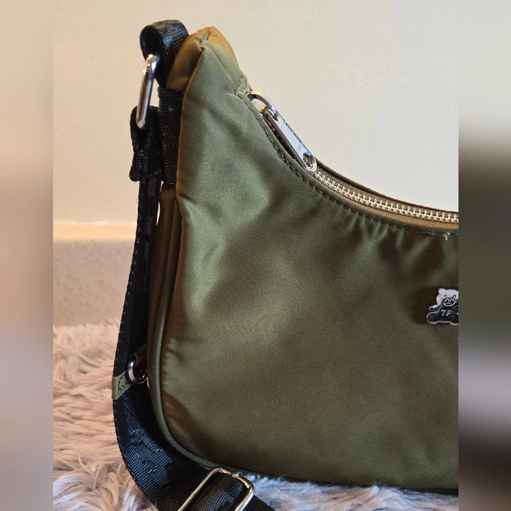 Teddy Fresh Crossbody Bag With Charm Coin Purse - Picture 9 of 16